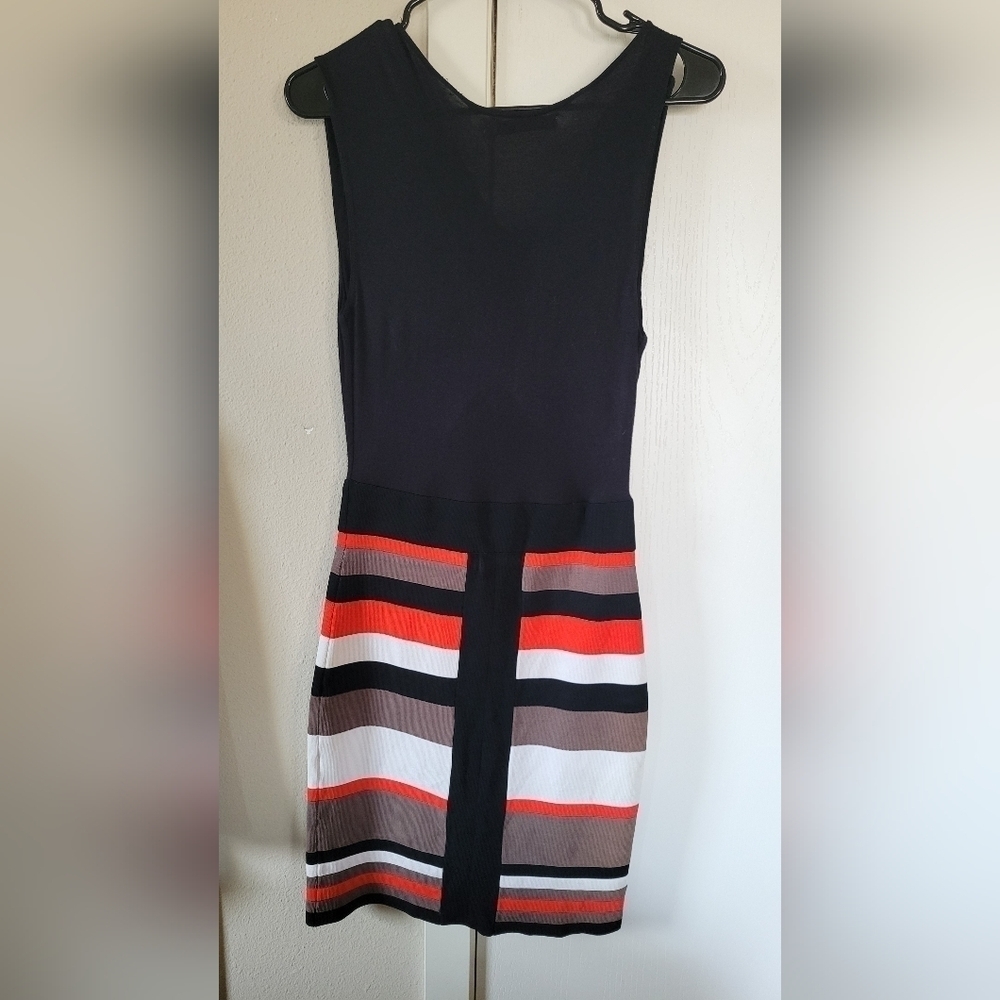 Karen Millen Multi Colored Striped Drape/ Cowl Neck Top Sheath Midi Dress - Picture 10 of 10